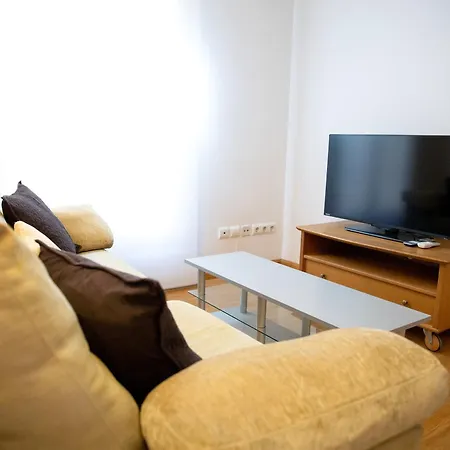 Lc Casta Alvarez Apartamento